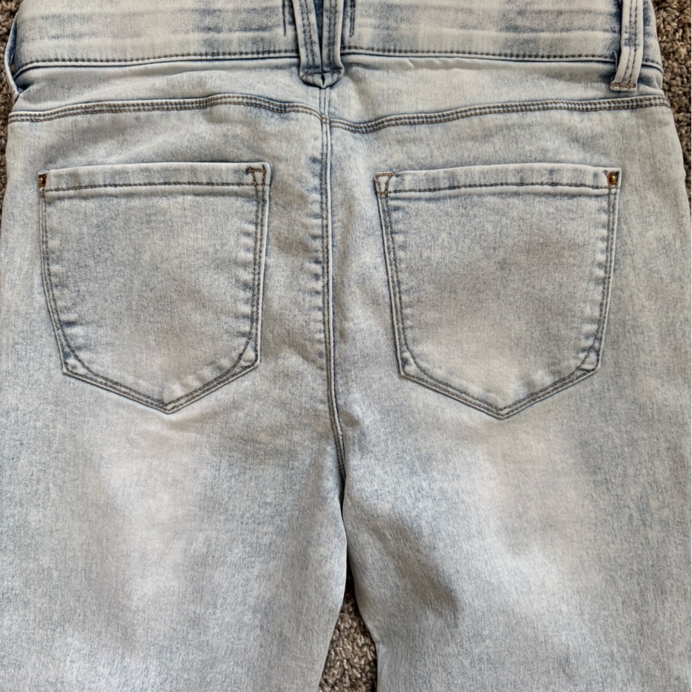 Curve Appeal High Waist Skinny Jeans in Classic Light Blue,Straight Leg Women's - Picture 5 of 5
